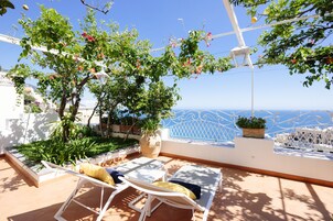 Romantic Room, Sea View (Garden) | Terrace/patio