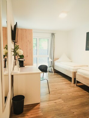 Zweibettzimmer, mit Bad