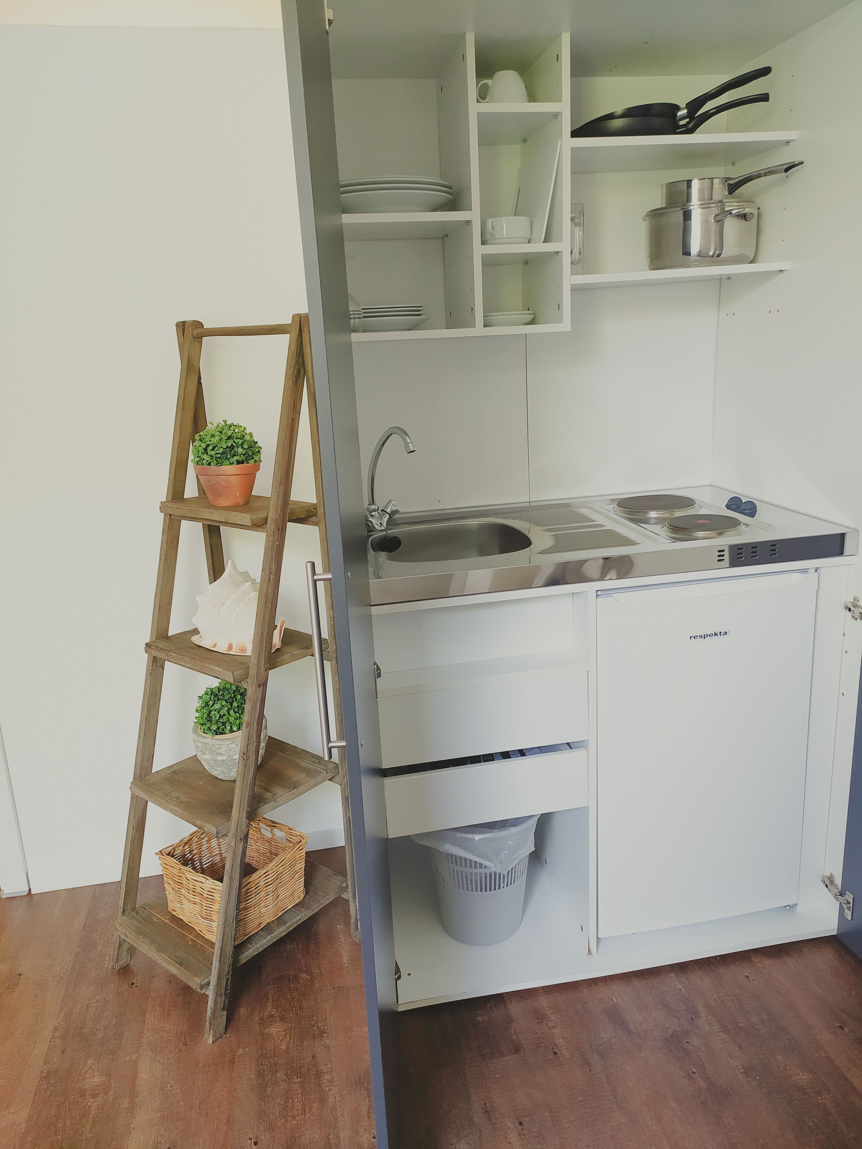 Apartemen Standar, kamar mandi pribadi