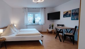 Apartment, Private Bathroom | Miscellaneous