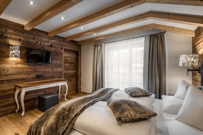 1 bedroom, premium bedding, in-room safe, individually decorated