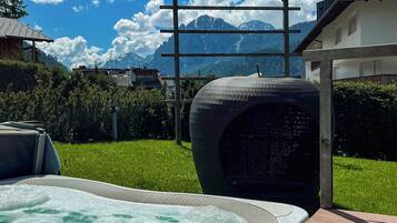 Deluxe Chalet, 4 Bedrooms, Non Smoking, Mountain View | Terrace/patio