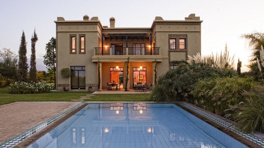 Villa avec piscine privée et Golf