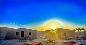 حمام سباحة