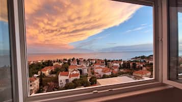 Sea View Studio (Pojisanska street 25) | Vue sur la plage/lâocĂ©an