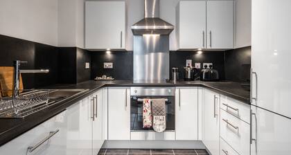 Central View Apartment