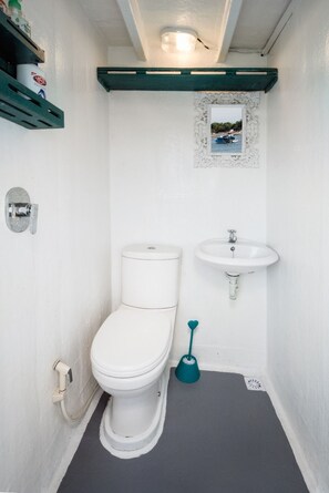 Kamar mandi