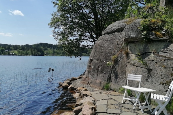 Romantiskt fyrbäddsrum | Sjöutsikt