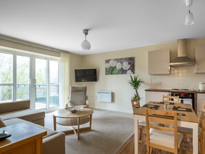 公寓, 2 间卧室 | 客厅 | 平板电视