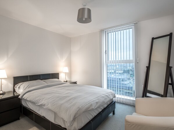 Apartment, 1 Bedroom | 1 bedroom, iron/ironing board, free WiFi - Luxury City View (Bedford)