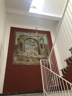 Interior detail - Il Vecchio Fauno (Pompei)