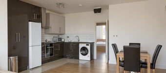 Luxurious 2 Bed Apartment in Central Bedford