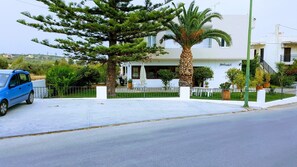 View from property - Mastorakis Studios (Hersonissos)