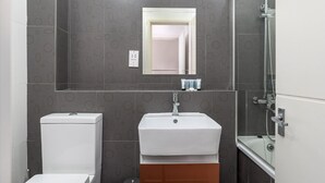 Apartment, 2 Bedrooms | Bathroom | Combined shower/bathtub, free toiletries, towels - Modern Bedford Blues Apartment (Bedford)