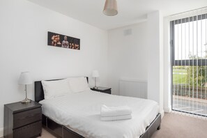 Apartemen, 2 kamar tidur | 2 kamar tidur, setrika/meja setrika, dan Wi-Fi gratis