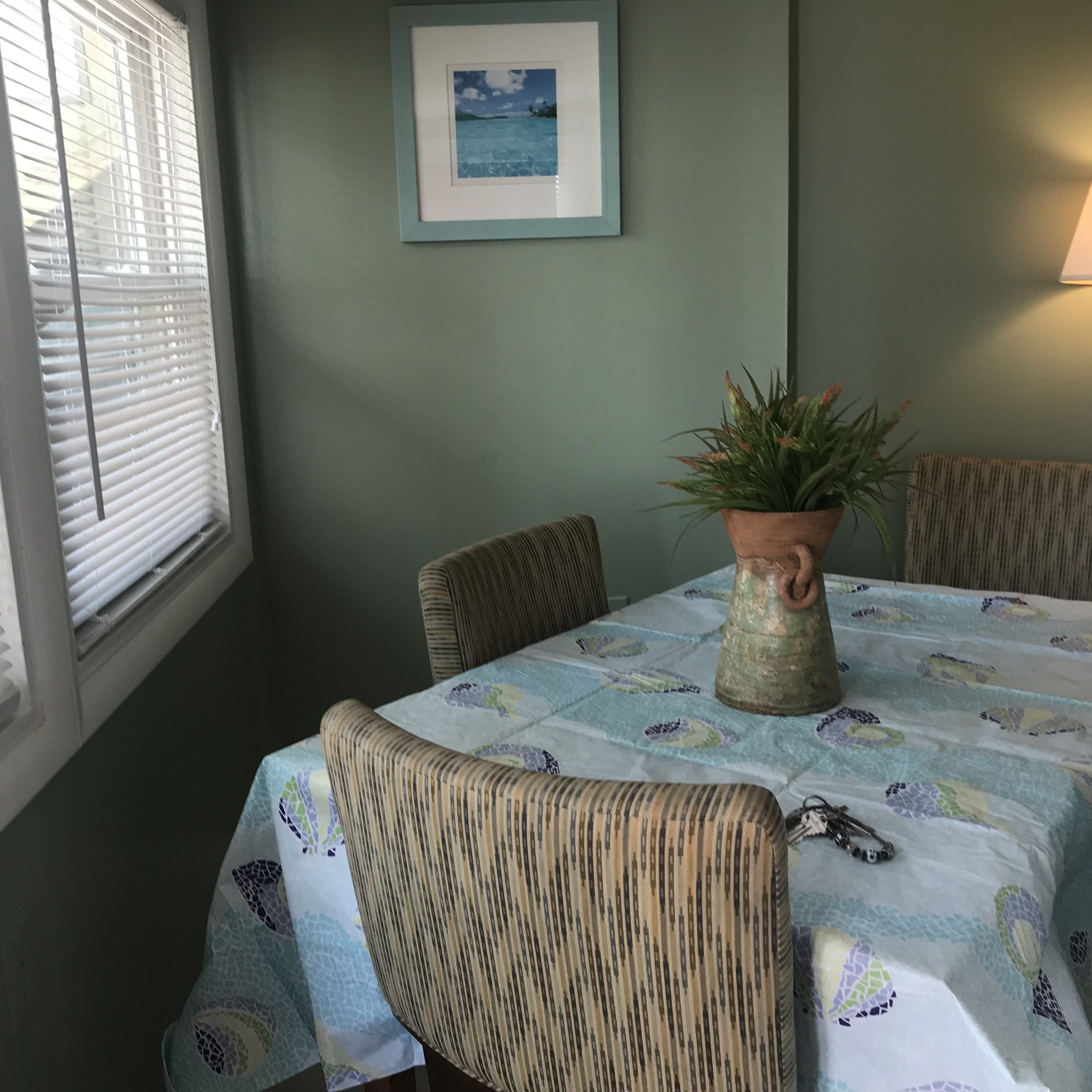 Leilighet, 2 soverom, kjøkken (Ground Floor, A05) | Spiseområde på rommet