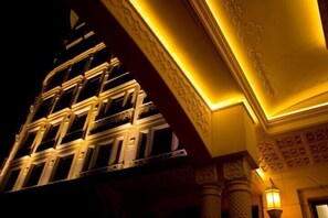 Building design - Ottoman Suites (Istanbul)