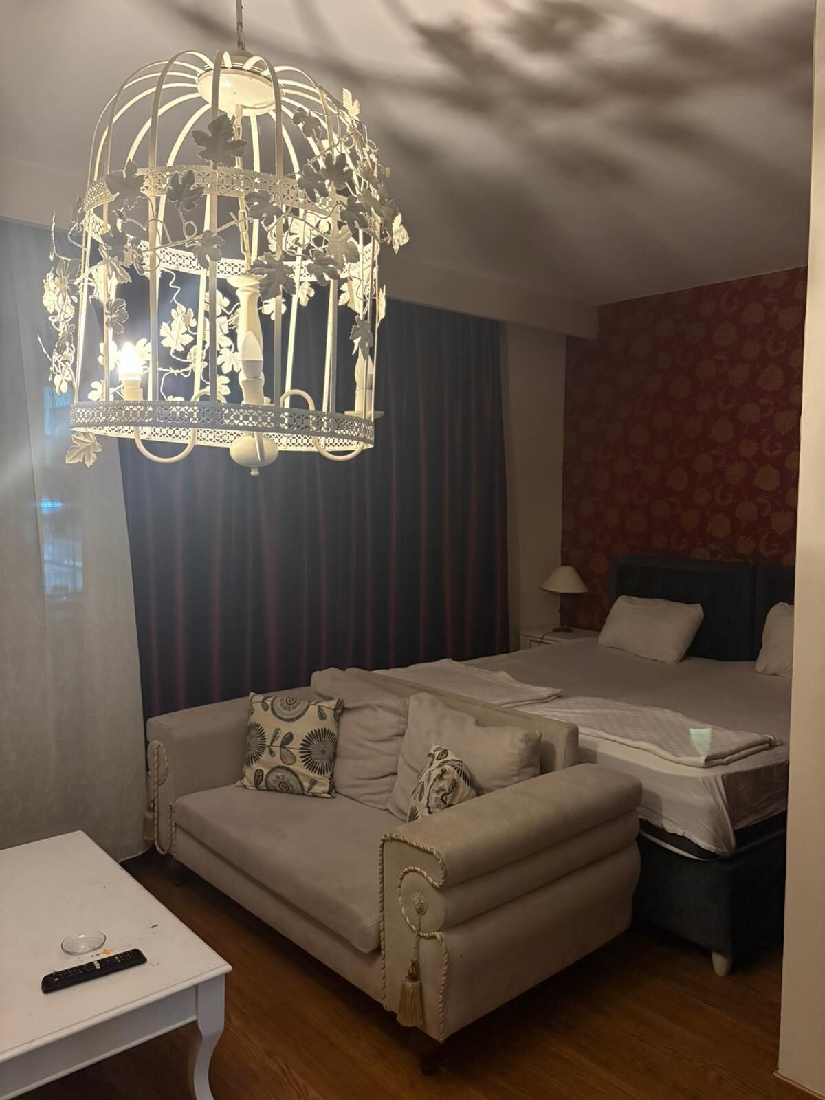 In-room safe, desk, soundproofing, iron/ironing board