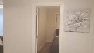 1 bedroom, iron/ironing board, free WiFi