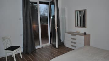 Classic Double Room, Private Bathroom | Room amenity