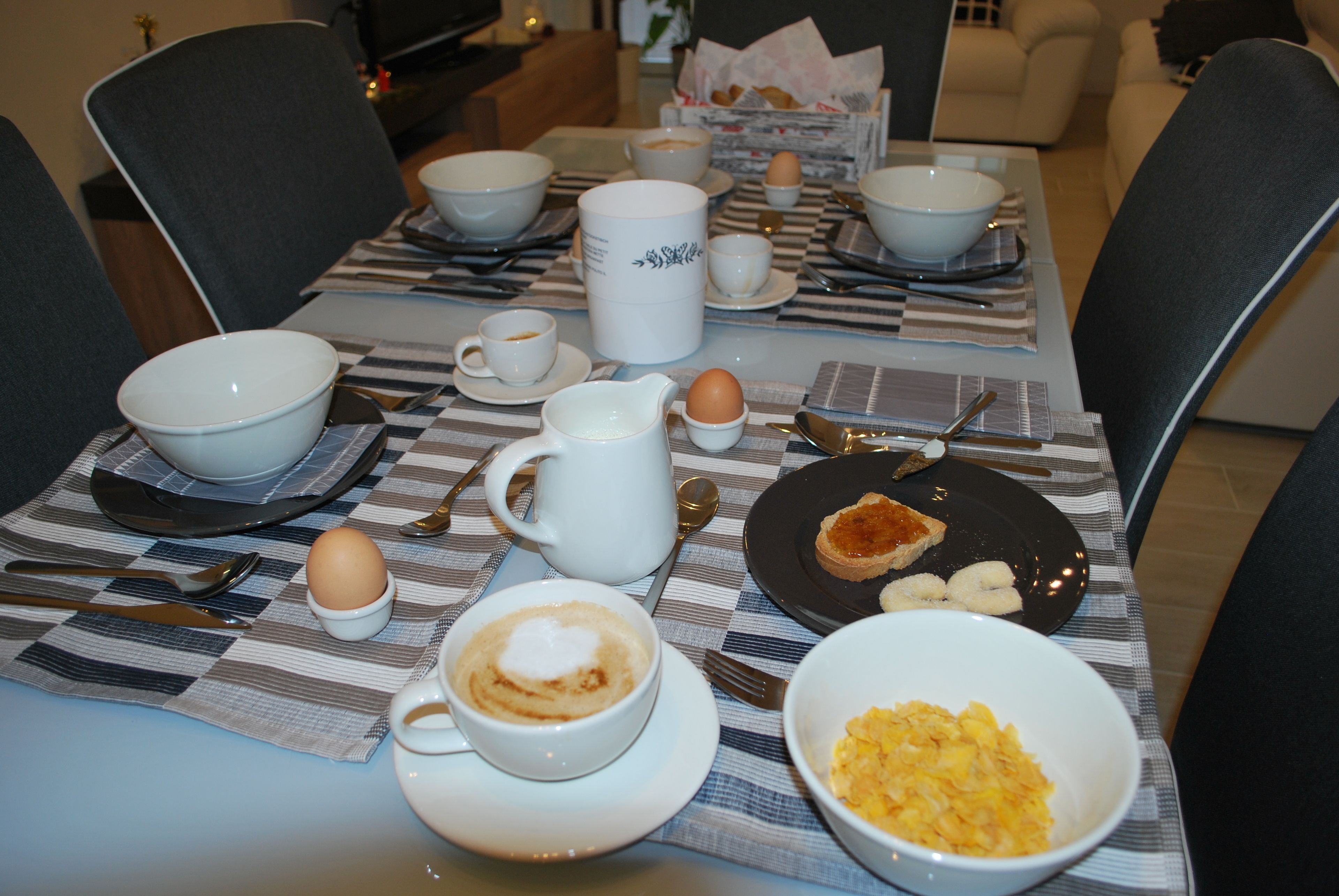 Free daily full breakfast