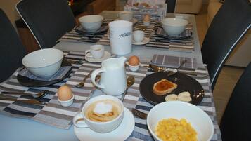 Free daily full breakfast