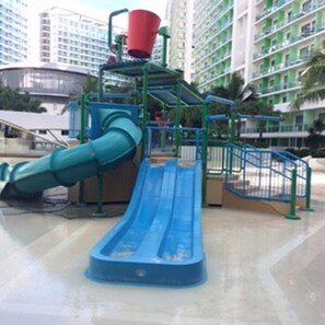 Water park - Azure Positano by Mirabella (Parañaque)