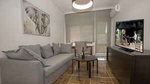 Unclassified image, 4 of 29, button - Modern Apartment close to Acropolis Museum by GHH (Athens)