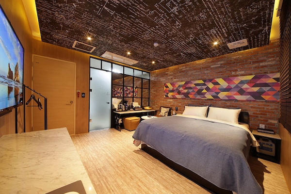 Standard-Doppelzimmer | 1 Schlafzimmer, Schreibtisch, Verdunkelungsvorhänge