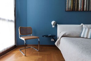 3 soverom, skrivebord, strykejern/-brett og wi-fi (inkludert)