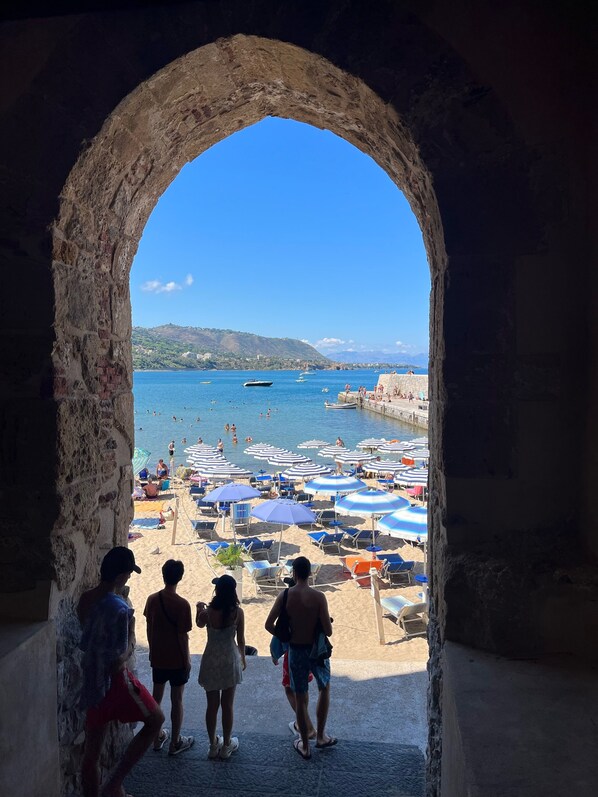 In Strandnähe, Strandtücher