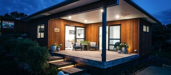 Guest House on Queens