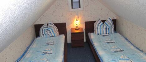 3 soverom, reiseseng for barn, wi-fi og sengetøy