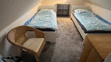 3 Schlafzimmer, Reisekinderbett, WLAN, Bettwäsche