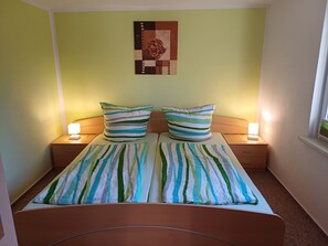 Unclassified image, 3 of 12, button - Vacation bungalow Jahnke on Usedom with Wlan - Holiday apartment 04 (Zirchow)