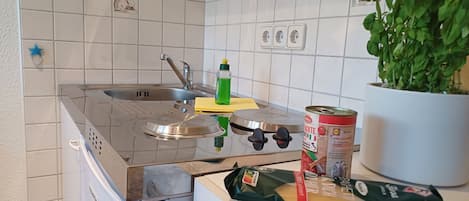 Fridge, coffee/tea maker, electric kettle, toaster