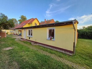 Unclassified image, 2 of 12, button - Vacation bungalow Jahnke on Usedom with Wlan - Holiday apartment 04 (Zirchow)