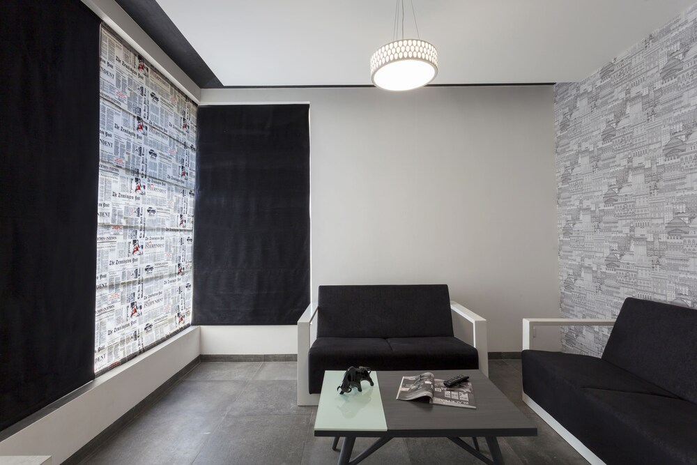 Hotel K Tree by null