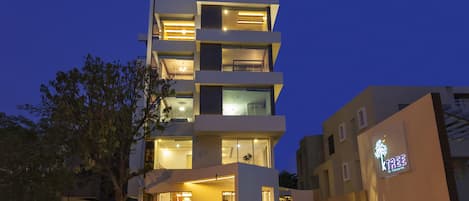 Front of property - evening/night