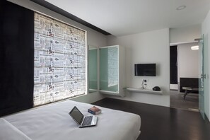 Room | In-room safe, desk, soundproofing, rollaway beds - K Tree - A Boutique Hotel (Kolhapur)