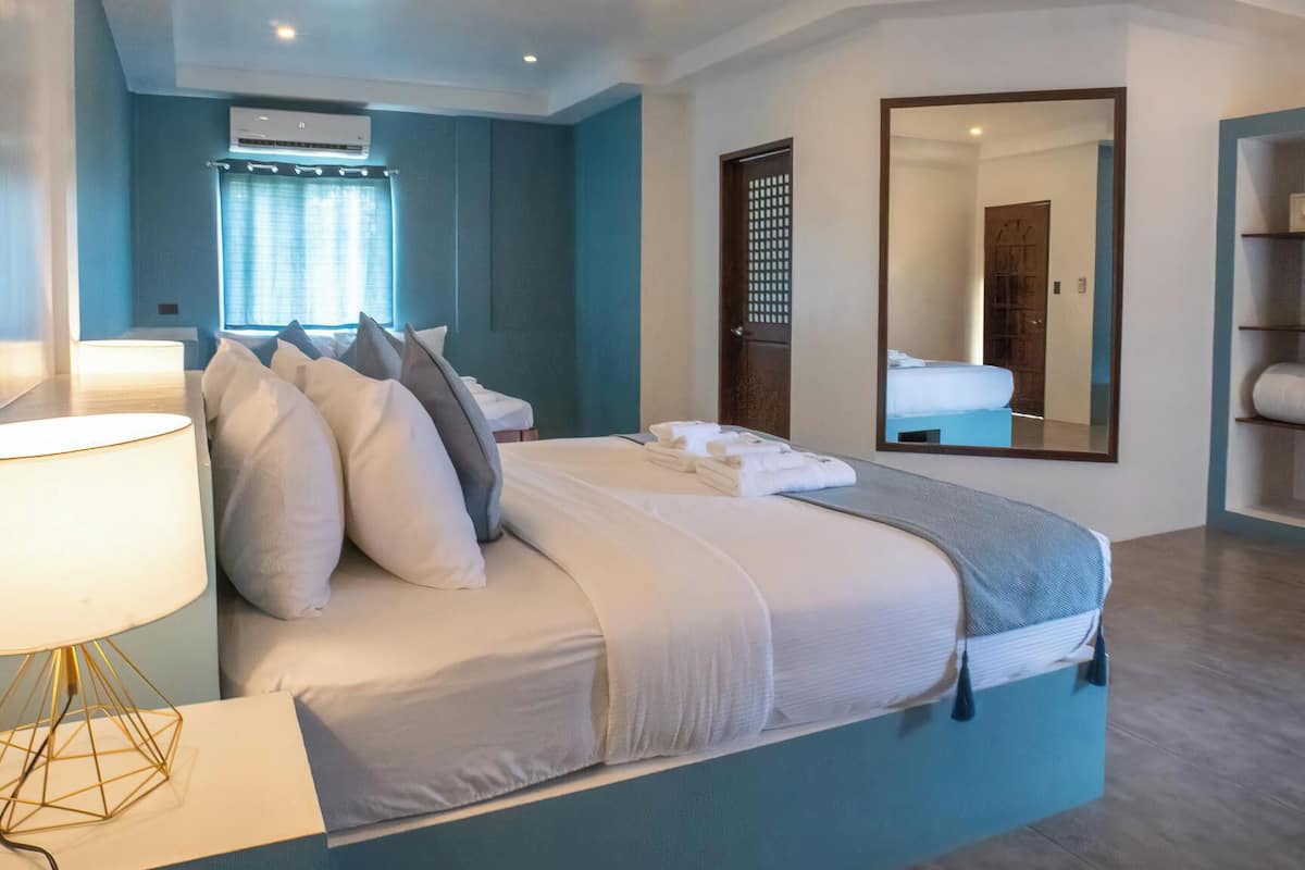 family room, terrace, corner | 1 bedroom, minibar, in-room safe, laptop workspace