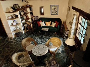 Bücher, Musikbibliothek, Stereoanlage