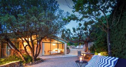 Maison Lou Amourier - Provence house for 6, pool & garden - OVO Network