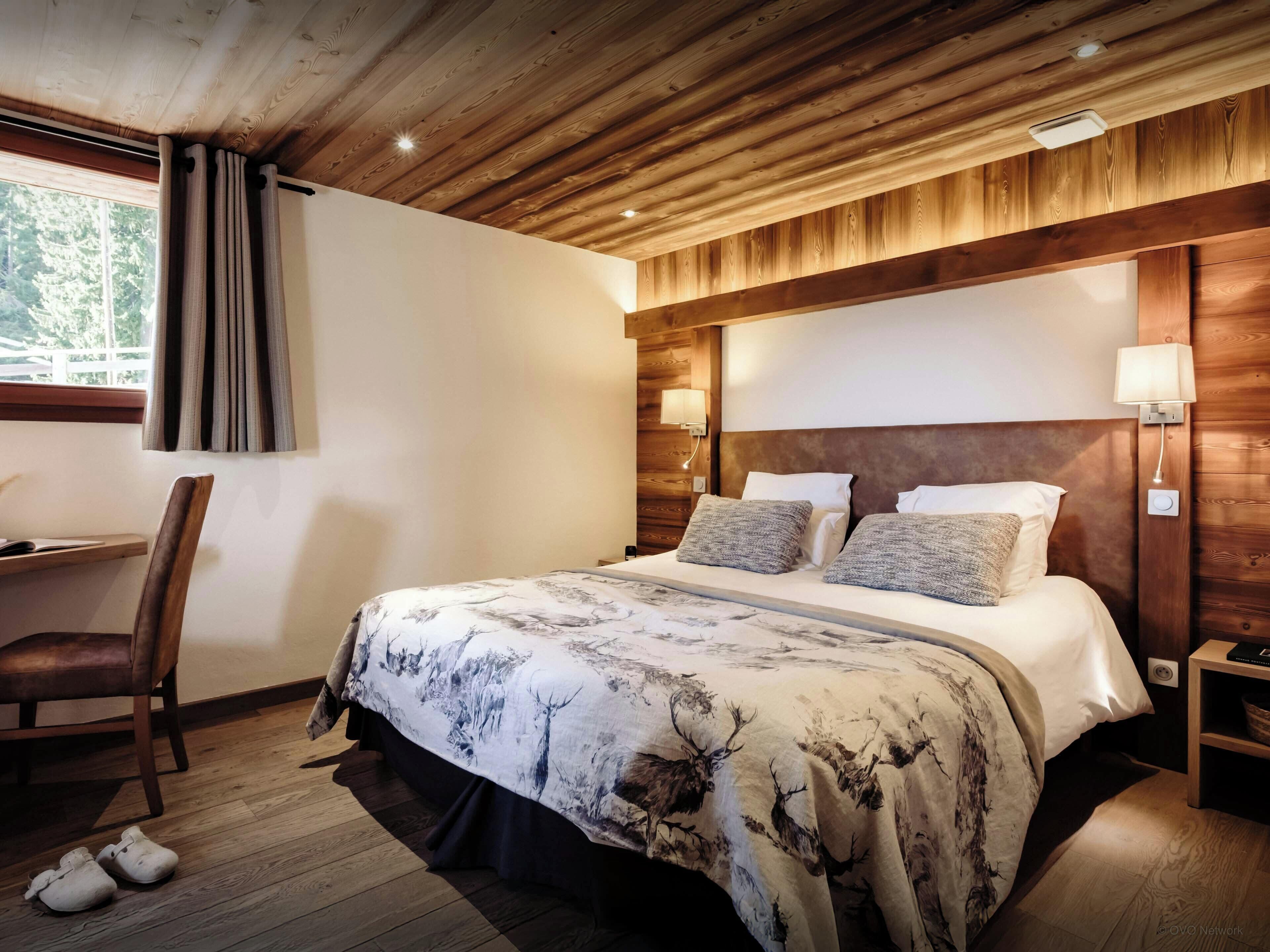 4 slaapkamers, een strijkplank/strijkijzer, reisbedje, wifi