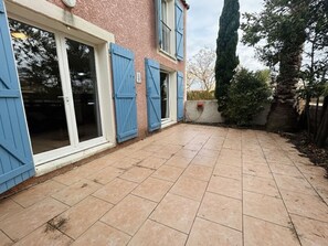 Exterior detail - 4-room house with terrace, 3 bedrooms for 6 people, near Narbonne Beach, parking included (Narbonne)