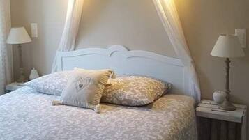 2 chambres, fer et planche Ă repasser, accĂšs Internet