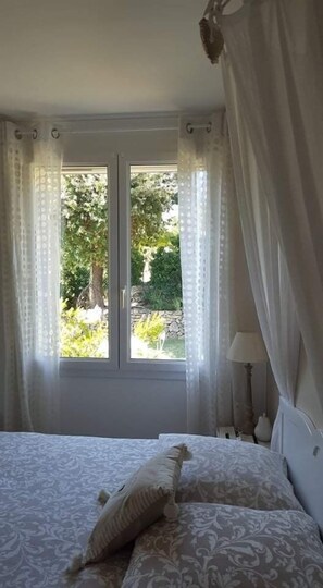 2 bedrooms, iron/ironing board, internet - Le Clos des Anges - GONFARON (Gonfaron)