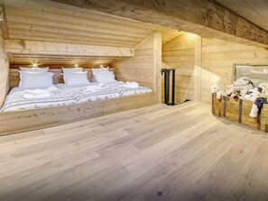 6 chambres, fer et planche à repasser, Wi-Fi, literie fournie