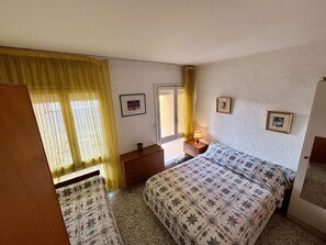 1 bedroom - 2-Room Apt 5 Sleeps with Terrace and Parking - Port-la-Nouvelle (Port-la-Nouvelle)