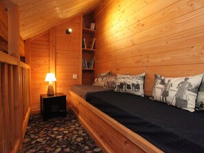 5 bedrooms, free WiFi